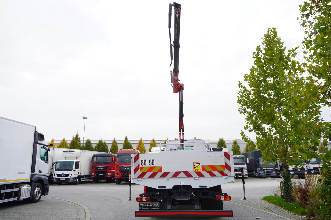 MERCEDES-BENZ Arocs 1830 / Flatbed 16 EPAL / HDS Fassi 155 / Reach 8 m / Load capacity 6160 kg - Lastbil med lad, Lastbil med kran: billede 3 MERCEDES-BENZ Arocs 1830 / Flatbed 16 EPAL / HDS Fassi 155 / Reach 8 m / Load capacity 6160 kg - Lastbil med lad, Lastbil med kran: billede 3