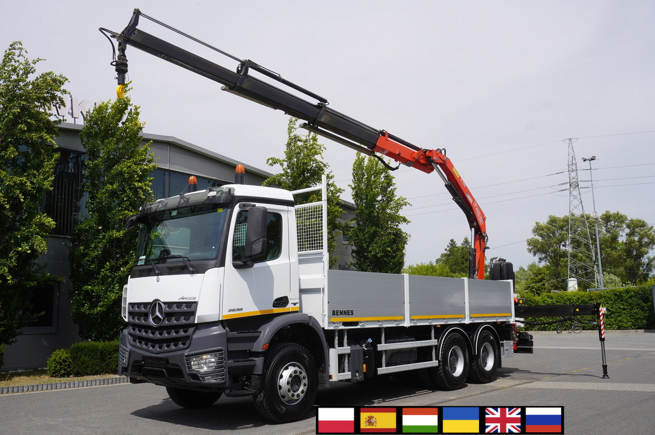 MERCEDES-BENZ Arocs 2633 flatbed truck / Crane FASSI F155A.0.23 / REMOTE CONTROL / 230,000 km - Lastbil med lad, Lastbil med kran: billede 1 MERCEDES-BENZ Arocs 2633 flatbed truck / Crane FASSI F155A.0.23 / REMOTE CONTROL / 230,000 km - Lastbil med lad, Lastbil med kran: billede 1