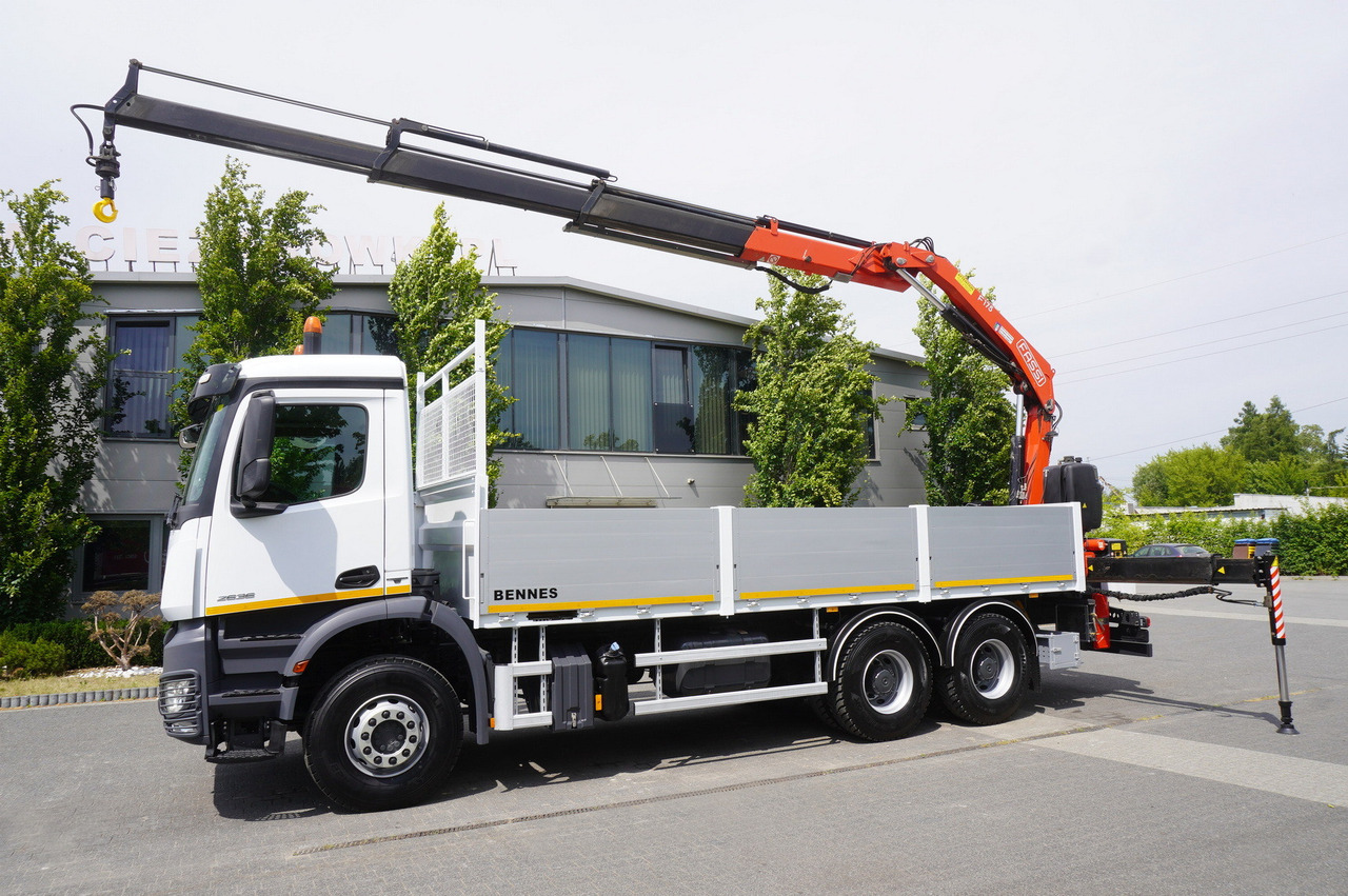 MERCEDES-BENZ Arocs 2633 flatbed truck / Crane FASSI F155A.0.23 / REMOTE CONTROL / 230,000 km - Lastbil med kran: billede 3 MERCEDES-BENZ Arocs 2633 flatbed truck / Crane FASSI F155A.0.23 / REMOTE CONTROL / 230,000 km - Lastbil med kran: billede 3