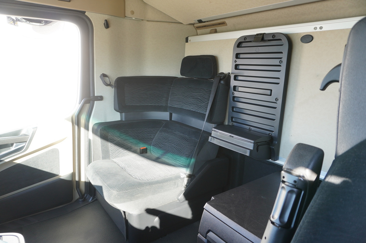 Bjærgningskøretøj Merced Actros 1840 E6 4×2 / NEW Tow Truck platform 9.25 m / Lounge cabin: billede 24