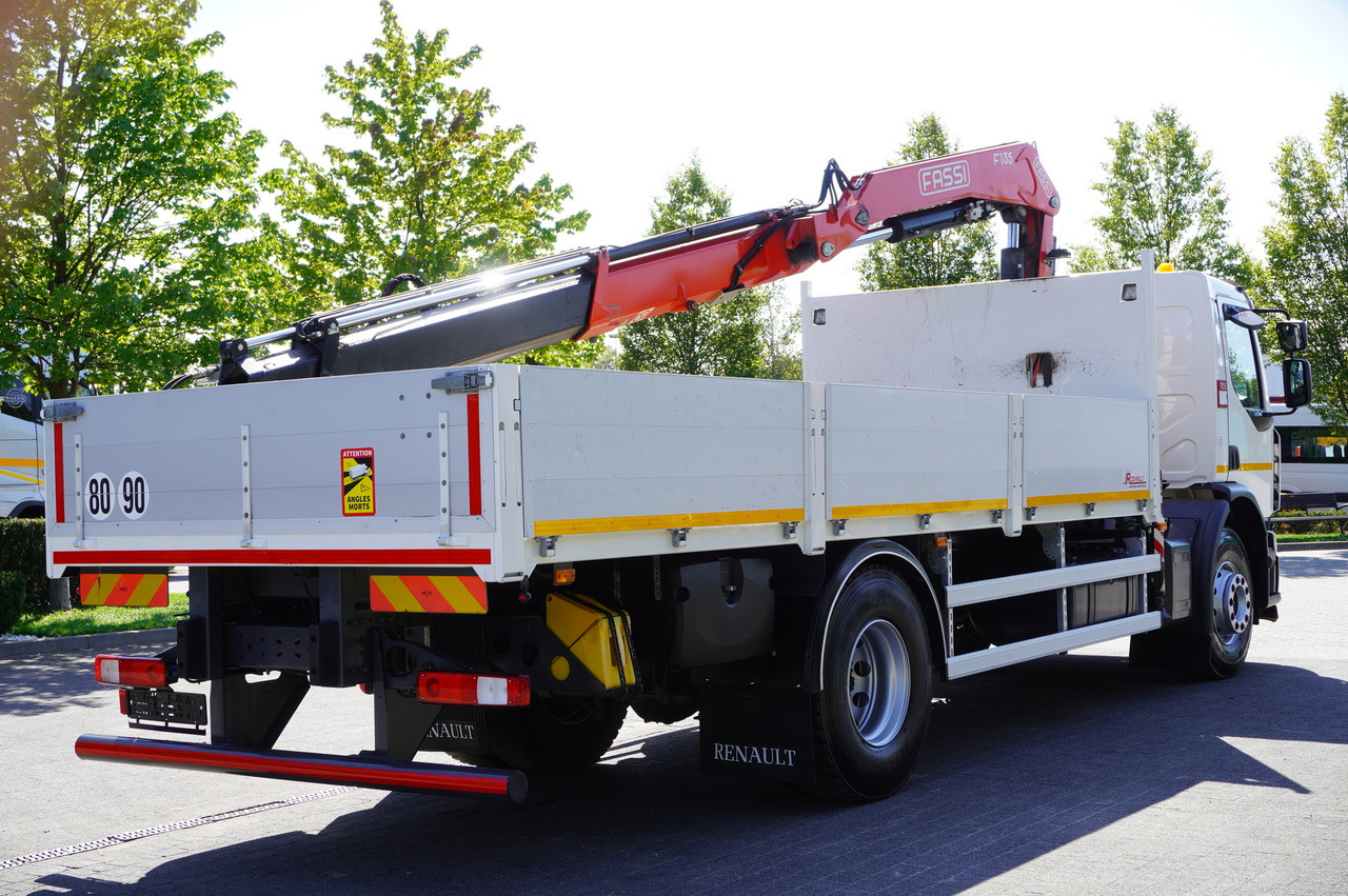 RENAULT C280 DTI 8 / FASSI crane 5.6 T / range 8 m / Flatbed 15 EPAL - Lastbil med lad, Lastbil med kran: billede 4 RENAULT C280 DTI 8 / FASSI crane 5.6 T / range 8 m / Flatbed 15 EPAL - Lastbil med lad, Lastbil med kran: billede 4