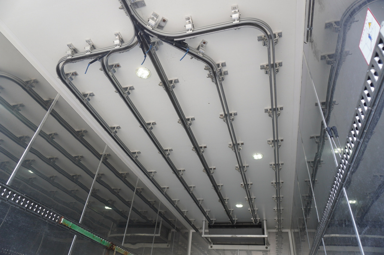 RENAULT D13 / 90 tho km !!! / Meat hook refrigerator / Thermoking T800R / 2 units - Kølevogn lastbil: billede 3 RENAULT D13 / 90 tho km !!! / Meat hook refrigerator / Thermoking T800R / 2 units - Kølevogn lastbil: billede 3