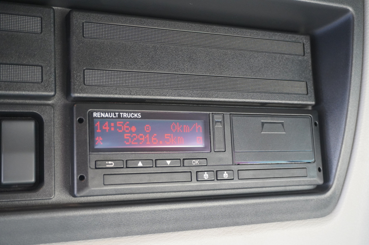 RENAULT RENAULT C320 P 4x2 / FASSI crane 6 T / 140 MTH!!! / range 10 m / Flatbed 15 EPAL / 52 tho. km!!! - Lastbil med lad, Lastbil med kran: billede 3 RENAULT RENAULT C320 P 4x2 / FASSI crane 6 T / 140 MTH!!! / range 10 m / Flatbed 15 EPAL / 52 tho. km!!! - Lastbil med lad, Lastbil med kran: billede 3
