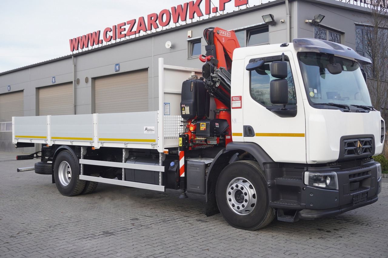 Renault C320 P4x2 E6 / Fassi 5.6 t / Range 8 m / Platform 15 EPAL - Lastbil med lad, Lastbil med kran: billede 2 Renault C320 P4x2 E6 / Fassi 5.6 t / Range 8 m / Platform 15 EPAL - Lastbil med lad, Lastbil med kran: billede 2