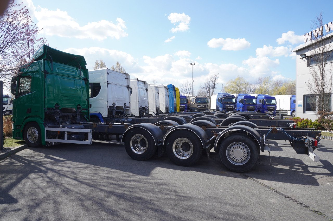 SCANIA R650 V8 / 650 HP/ frame 8.8 m / steered 4th axis / 20 units - Lastbil med kran: billede 3 SCANIA R650 V8 / 650 HP/ frame 8.8 m / steered 4th axis / 20 units - Lastbil med kran: billede 3