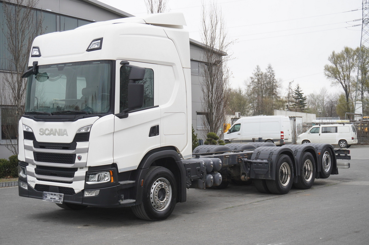Scania G540 8x4 / Chassis 8.7 m / Steered axle / 2021 - Lastbil med kran: billede 2 Scania G540 8x4 / Chassis 8.7 m / Steered axle / 2021 - Lastbil med kran: billede 2