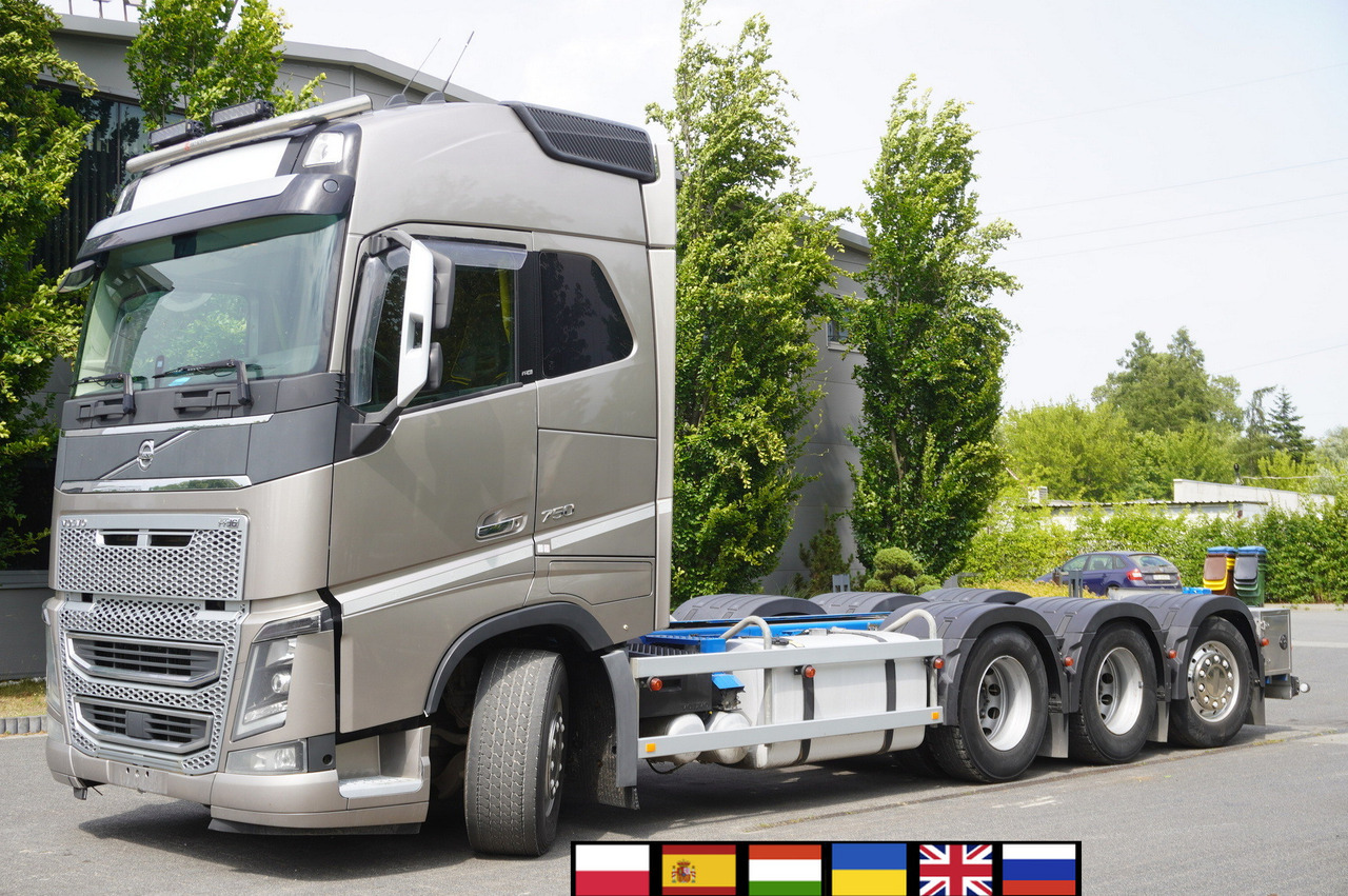 VOLVO FH16 750 8x4x4 / 750 HP! / Frame 685 cm / Steered 4th axle - Lastbil chassis: billede 1 VOLVO FH16 750 8x4x4 / 750 HP! / Frame 685 cm / Steered 4th axle - Lastbil chassis: billede 1