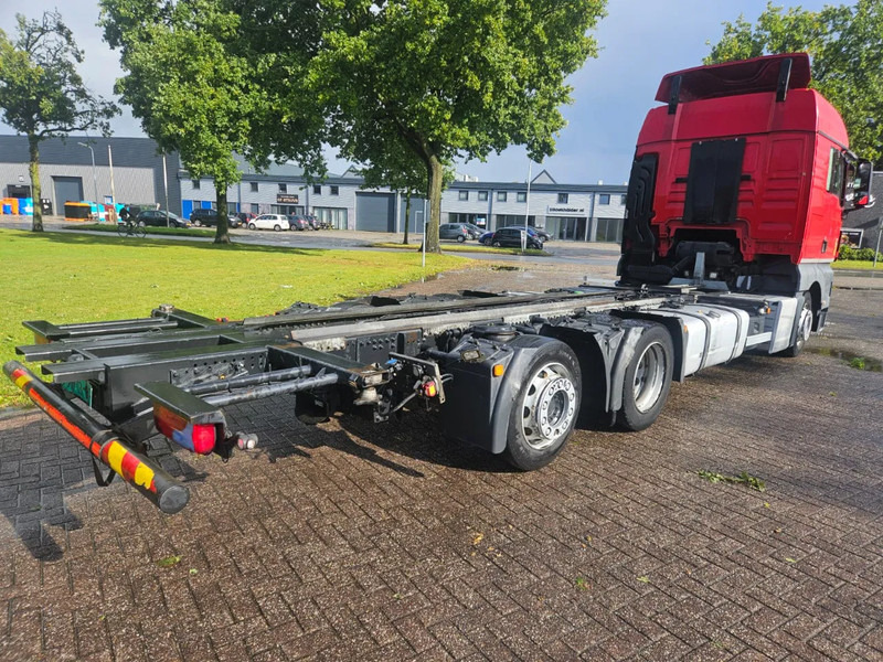 MAN TGX 24.400 6X2 BDF Euro 6 Kooiaap aansluiting - Containerbil/ Veksellad lastbil: billede 4 MAN TGX 24.400 6X2 BDF Euro 6 Kooiaap aansluiting - Containerbil/ Veksellad lastbil: billede 4