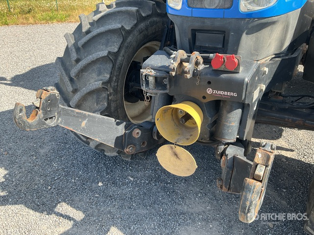 2004 New Holland TS135 A 4WD Tractor - Traktor: billede 5 2004 New Holland TS135 A 4WD Tractor - Traktor: billede 5