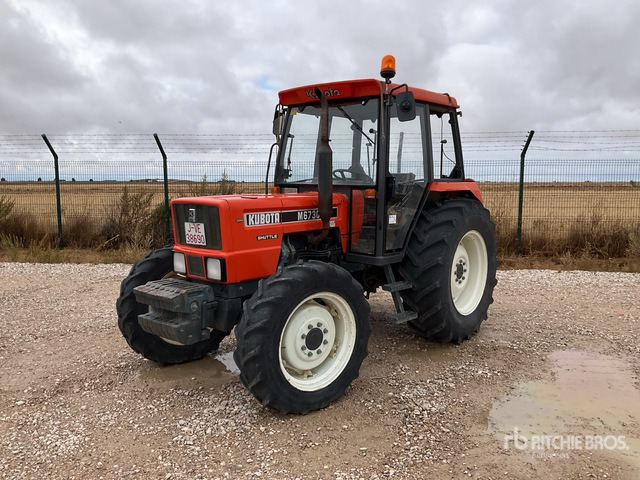 1993 Kubota M-6730DT 2WD Tractor - Traktor: billede 2 1993 Kubota M-6730DT 2WD Tractor - Traktor: billede 2