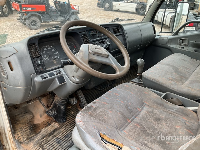 2000 Mitsubishi Canter 4x2 Flatbed Truck - Lastbil med lad: billede 4 2000 Mitsubishi Canter 4x2 Flatbed Truck - Lastbil med lad: billede 4