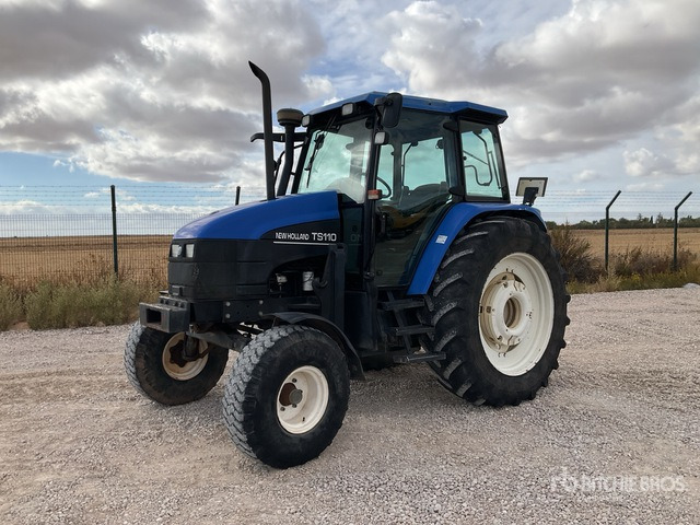 2003 New Holland TS110 2WD Tractor - Traktor: billede 2 2003 New Holland TS110 2WD Tractor - Traktor: billede 2