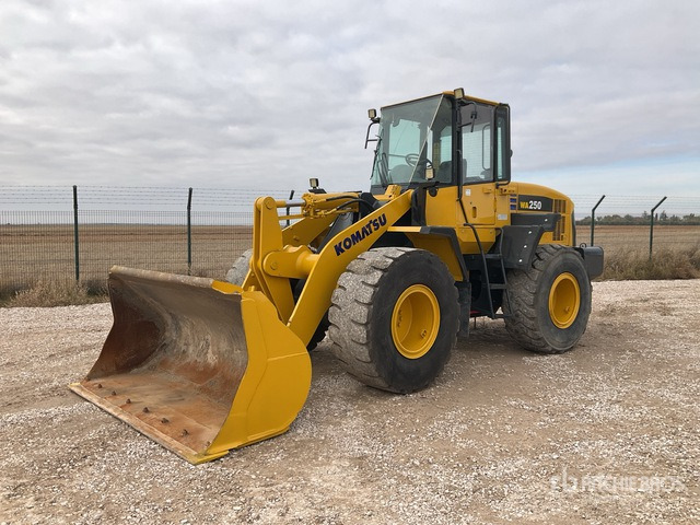 2004 Komatsu WA250-5H Wheel Loader - Gummihjulslæsser: billede 1 2004 Komatsu WA250-5H Wheel Loader - Gummihjulslæsser: billede 1