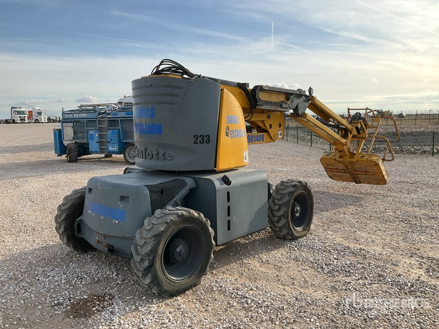 2007 Haulotte HA12PX 4WD Diesel Articulating Boom Lift - Bomlift: billede 2 2007 Haulotte HA12PX 4WD Diesel Articulating Boom Lift - Bomlift: billede 2