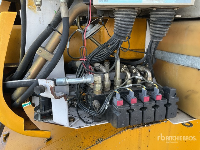 2007 Haulotte HA18PX 4WD Diesel Articulating Boom Lift - Bomlift: billede 4 2007 Haulotte HA18PX 4WD Diesel Articulating Boom Lift - Bomlift: billede 4