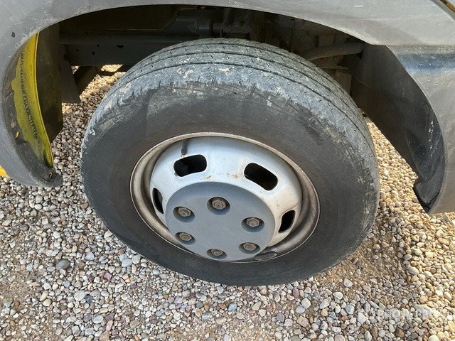 2013 Iveco 40C14G 1994 Hiab 015 1200 kg Straight ... Flatbed Truck with Crane - Lastbil med lad: billede 5 2013 Iveco 40C14G 1994 Hiab 015 1200 kg Straight ... Flatbed Truck with Crane - Lastbil med lad: billede 5