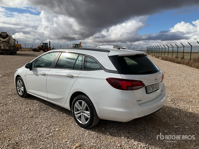 2019 Opel Astra Sports Tourer 1.6CDTI Selective Automobile - Bil: billede 2 2019 Opel Astra Sports Tourer 1.6CDTI Selective Automobile - Bil: billede 2