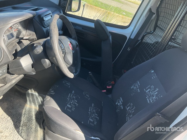 Varebil 2015 Fiat Fiorino Van Truck: billede 6
