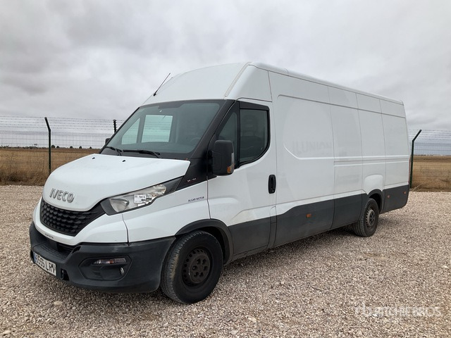 2021 Iveco Daily 35S18 Cargo Van - Varebil: billede 1 2021 Iveco Daily 35S18 Cargo Van - Varebil: billede 1
