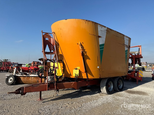 2011 California MC35 Feed Wagon - Fuldfoderblander: billede 1 2011 California MC35 Feed Wagon - Fuldfoderblander: billede 1