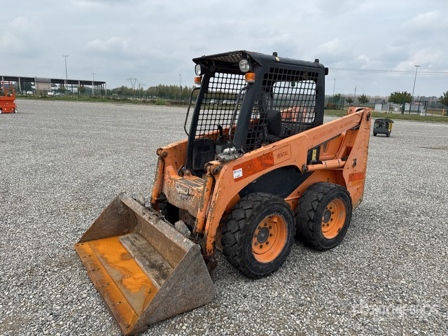 2012 Komatsu SK714-2 High Flow Skid Steer Loader - Skridstyret minilæsser: billede 1 2012 Komatsu SK714-2 High Flow Skid Steer Loader - Skridstyret minilæsser: billede 1