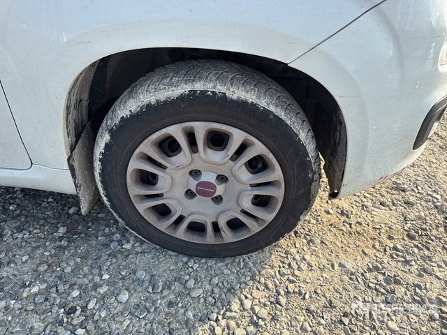 2013 Fiat Panda Automobile - Bil: billede 4 2013 Fiat Panda Automobile - Bil: billede 4