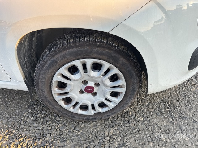 2013 Fiat Panda Automobile - Bil: billede 4 2013 Fiat Panda Automobile - Bil: billede 4