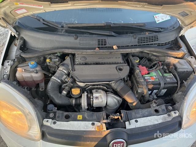 Bil 2013 Fiat Panda Automobile: billede 6