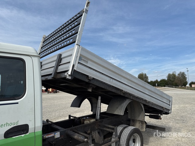 2015 Mitsubishi Canter Crew Cab Dump Truck: Light Duty - Tipvogn lastbil: billede 5 2015 Mitsubishi Canter Crew Cab Dump Truck: Light Duty - Tipvogn lastbil: billede 5