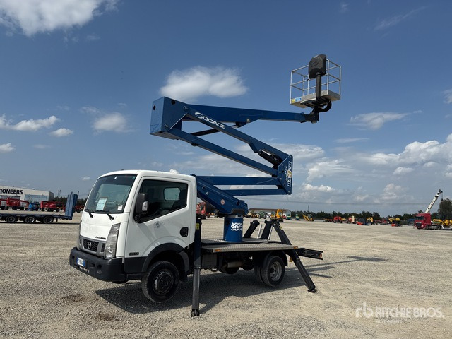 2015 Nissan Cabstar 35.12 2015 Socage DA320 20 m on Bucket Truck - Lastbil med mandskabslift: billede 1 2015 Nissan Cabstar 35.12 2015 Socage DA320 20 m on Bucket Truck - Lastbil med mandskabslift: billede 1