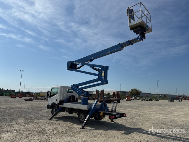 2016 Nissan Cabstar 35.12 2016 Socage DA324 EU5B 24 m on Bucket Truck - Lastbil med mandskabslift: billede 3 2016 Nissan Cabstar 35.12 2016 Socage DA324 EU5B 24 m on Bucket Truck - Lastbil med mandskabslift: billede 3