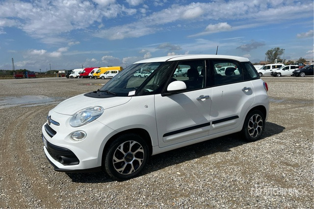 2019 Fiat 500L 1.3 MTJ BUSINESS DUALOGIC 95CV AUTO Automobile - Bil: billede 3 2019 Fiat 500L 1.3 MTJ BUSINESS DUALOGIC 95CV AUTO Automobile - Bil: billede 3