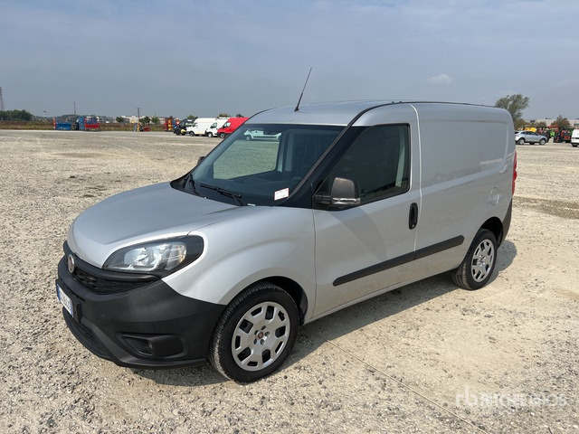 2021 Fiat Doblo CARGO CH1 LOUNGE 1.6 MJET 120CV ... Van Truck - Små varebil: billede 2 2021 Fiat Doblo CARGO CH1 LOUNGE 1.6 MJET 120CV ... Van Truck - Små varebil: billede 2