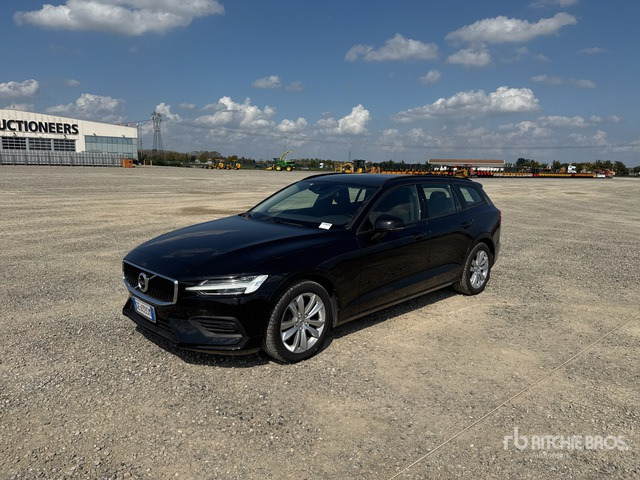 2021 Volvo V60 SW B4 D AUTOM. MOMENTUM BUSINESS Automobile - Bil: billede 2 2021 Volvo V60 SW B4 D AUTOM. MOMENTUM BUSINESS Automobile - Bil: billede 2