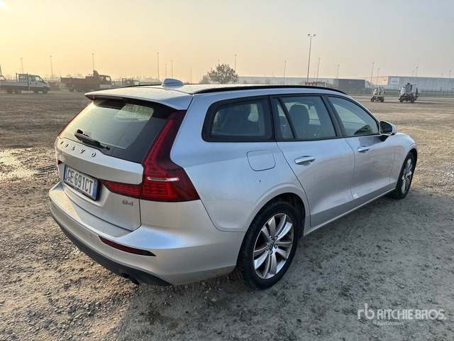 2021 Volvo V60 SW B4 D AUTOM. MOMENTUM BUSINESS Station Wagon - Stationcar: billede 4 2021 Volvo V60 SW B4 D AUTOM. MOMENTUM BUSINESS Station Wagon - Stationcar: billede 4