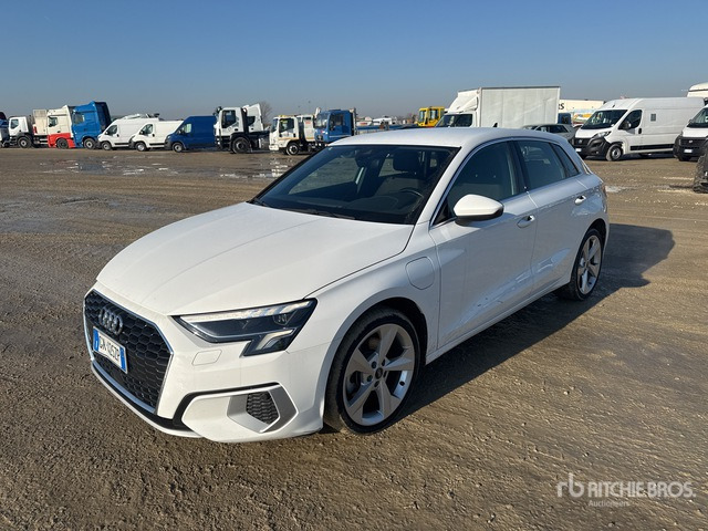 2022 Audi A3 BERLINA 40 TFSI E S TRONIC BUSI ... Automobile - Bil: billede 1 2022 Audi A3 BERLINA 40 TFSI E S TRONIC BUSI ... Automobile - Bil: billede 1