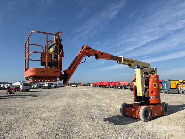 JLG E300 AJP Piattaforma monobraccio articolata - Bomlift: billede 2 JLG E300 AJP Piattaforma monobraccio articolata - Bomlift: billede 2