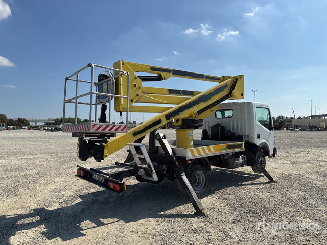Renault Maxity Piattaforma autocarrata - Lastbil med mandskabslift: billede 3 Renault Maxity Piattaforma autocarrata - Lastbil med mandskabslift: billede 3