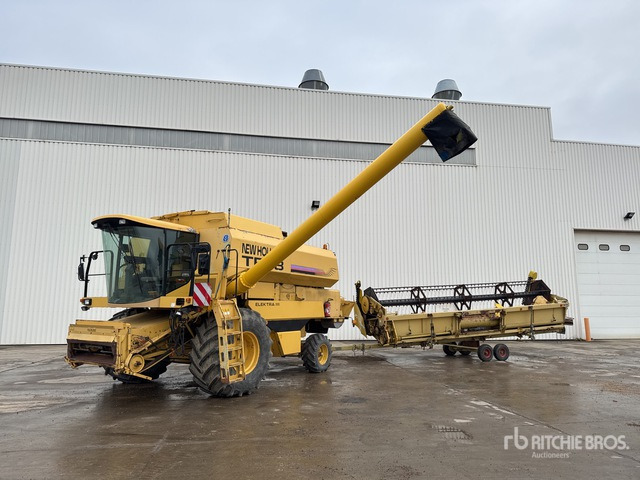 1997 New Holland TF78 Moissonneuse Batteuse Combine Harvester - Mejetærsker: billede 1 1997 New Holland TF78 Moissonneuse Batteuse Combine Harvester - Mejetærsker: billede 1