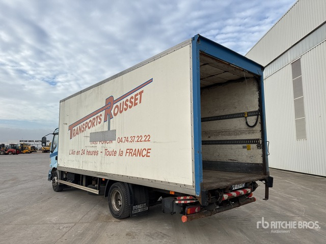 2005 Renault Midlum 220 dCi 4x2 Camion Fourgon Van Truck - Lastbil varevogn: billede 2 2005 Renault Midlum 220 dCi 4x2 Camion Fourgon Van Truck - Lastbil varevogn: billede 2