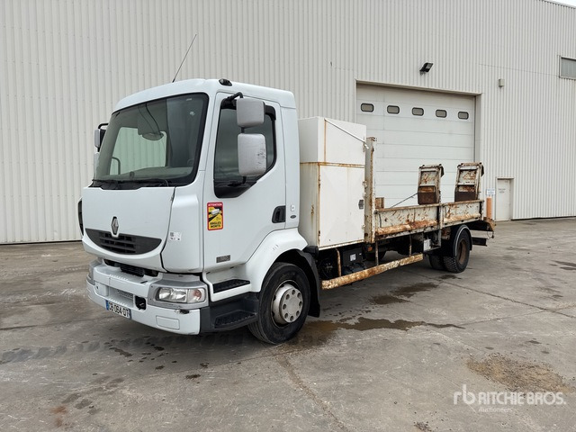 2007 Renault Midlum 4x2 Camion Plateau 4x2 Flatbed Truck - Lastbil med lad: billede 1 2007 Renault Midlum 4x2 Camion Plateau 4x2 Flatbed Truck - Lastbil med lad: billede 1