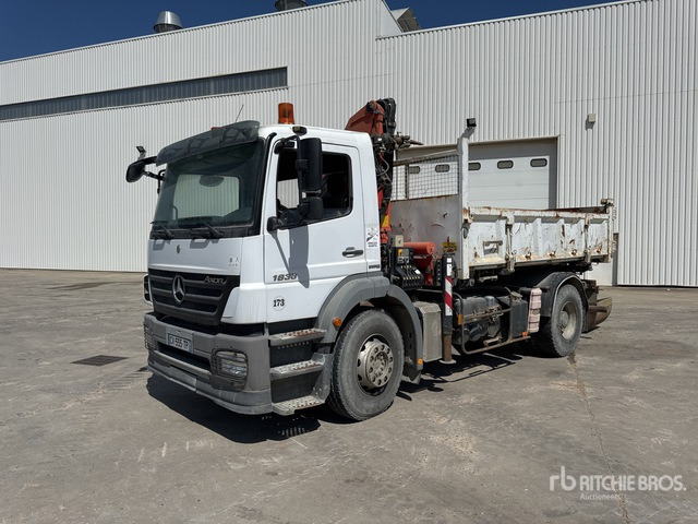2008 Mercedes Axor 1833 2008 Palfinger PK15500 6100 kg ... Dump Truck with Crane - Tipvogn lastbil, Lastbil med kran: billede 1 2008 Mercedes Axor 1833 2008 Palfinger PK15500 6100 kg ... Dump Truck with Crane - Tipvogn lastbil, Lastbil med kran: billede 1