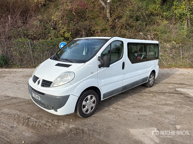 2011 Renault Trafic Minibus Minivan - Persontransport: billede 1 2011 Renault Trafic Minibus Minivan - Persontransport: billede 1