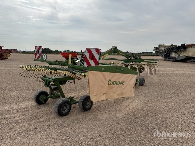 2012 Krone Swadro 710/26T 7.10 m 2 Rotor Andaineur Hay Rake - Høvender: billede 4 2012 Krone Swadro 710/26T 7.10 m 2 Rotor Andaineur Hay Rake - Høvender: billede 4