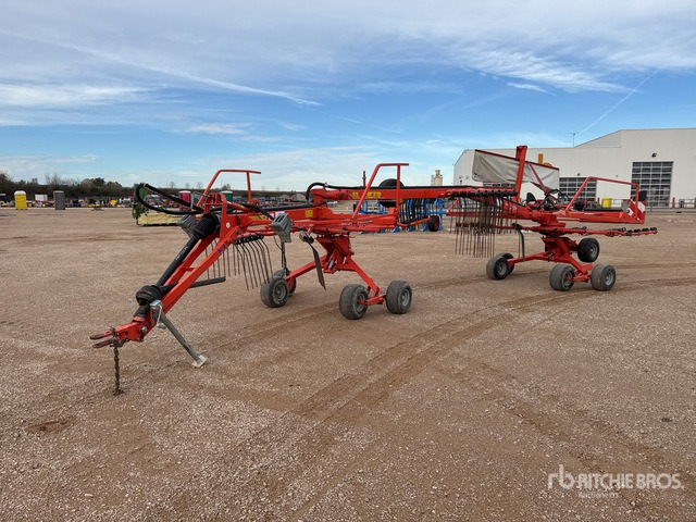 2012 Kuhn GA 7932 7.9 m Semi-Mount 2 Rotor Andaineur Hay Rake - Høvender: billede 1 2012 Kuhn GA 7932 7.9 m Semi-Mount 2 Rotor Andaineur Hay Rake - Høvender: billede 1