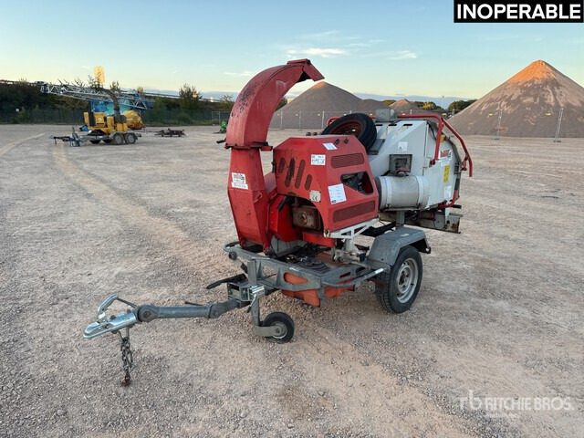 2014 Bugnot 55 BVN56 Broyeur A Vegetaux (Inoperable) Wood Chipper - Flishugger: billede 1 2014 Bugnot 55 BVN56 Broyeur A Vegetaux (Inoperable) Wood Chipper - Flishugger: billede 1