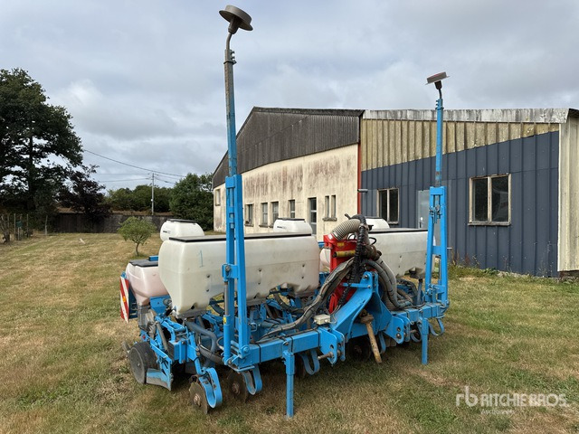 2014 Monosem NG Plus-6R 6 Row Semoir Monograine 6 Rangs Planter - Præcisionssåmaskine: billede 1 2014 Monosem NG Plus-6R 6 Row Semoir Monograine 6 Rangs Planter - Præcisionssåmaskine: billede 1