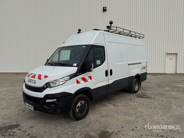 2017 Iveco 35-150 Vehicule Utilitaire Cargo Van - Varevogn: billede 1 2017 Iveco 35-150 Vehicule Utilitaire Cargo Van - Varevogn: billede 1