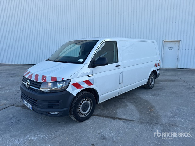 2017 Volkswagen Transporter TDI 4 Motion Vehicule Utilitaire Cargo Van - Små varebil: billede 1 2017 Volkswagen Transporter TDI 4 Motion Vehicule Utilitaire Cargo Van - Små varebil: billede 1