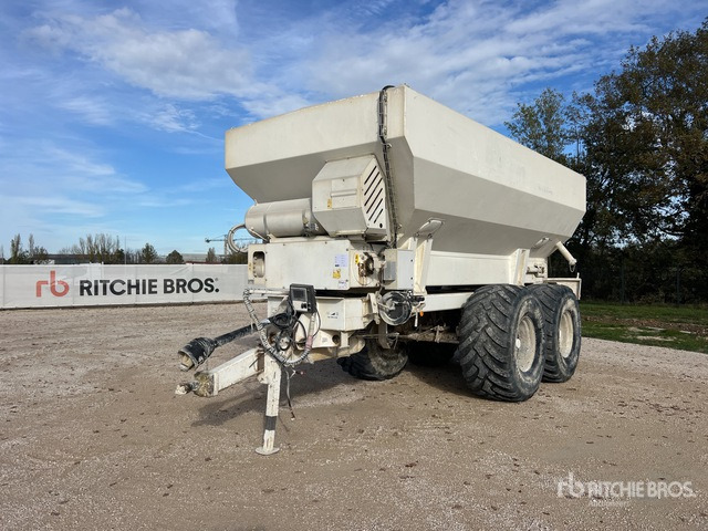 2018 Rabaud E75301 2200 mm Semi-Mount Epandeur A Chaux Fertilizer Applicator - Gødningsspreder: billede 2 2018 Rabaud E75301 2200 mm Semi-Mount Epandeur A Chaux Fertilizer Applicator - Gødningsspreder: billede 2